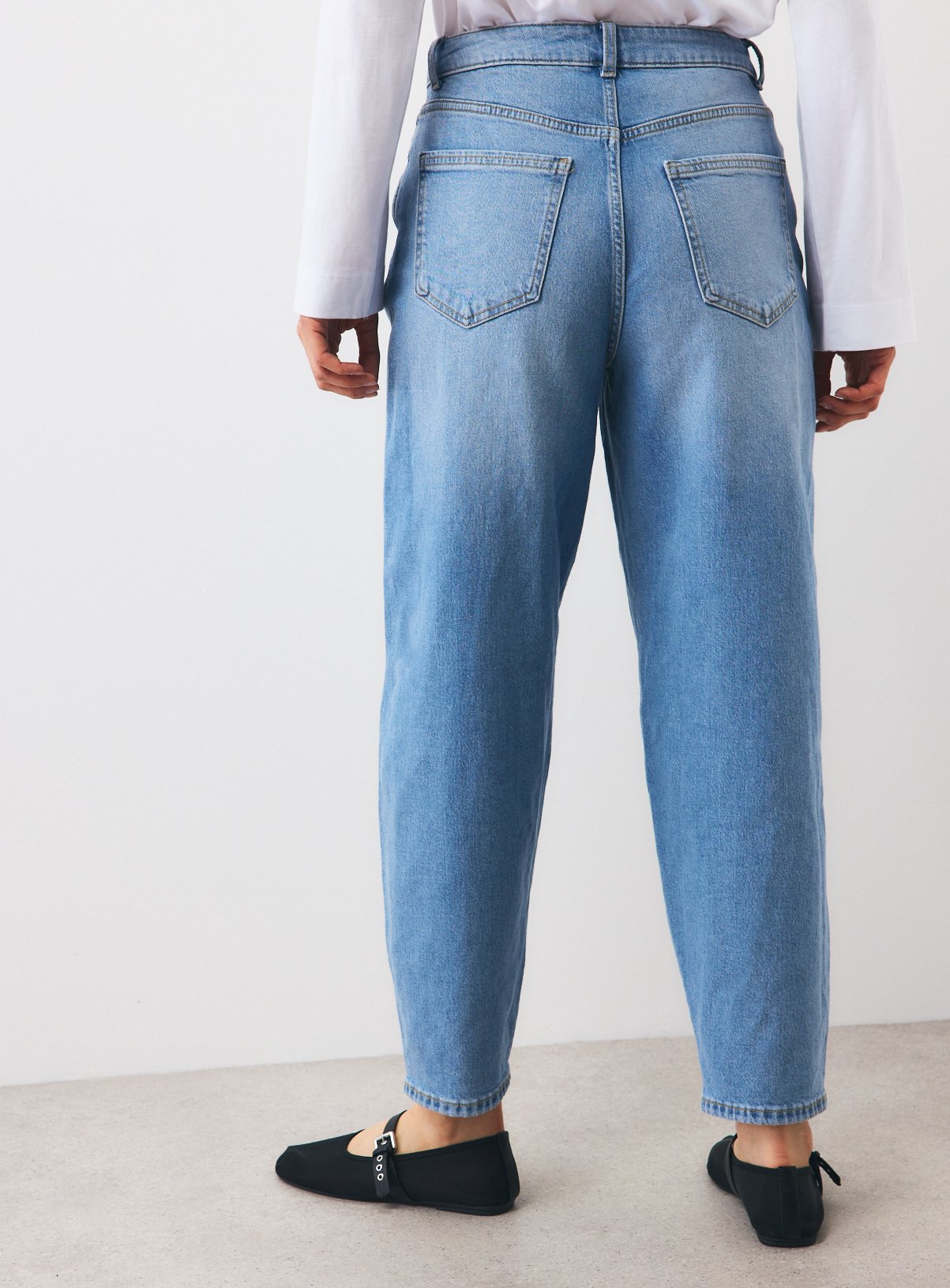 Light Denim Barrel Leg Co-ord Jeans 18L - Image 4 thumbnail